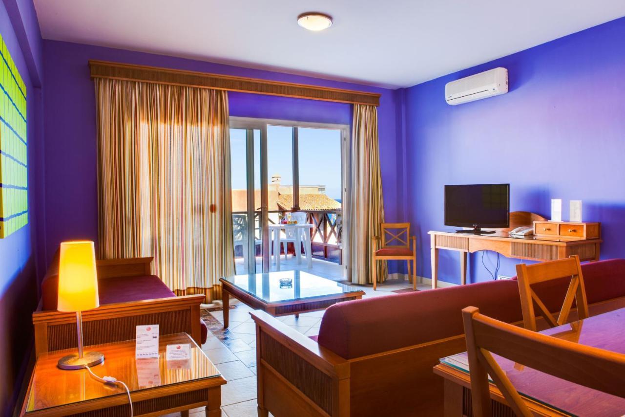 Aparthotel El Cerrito Playa Cancajos.- BreNa Baja  Extérieur photo