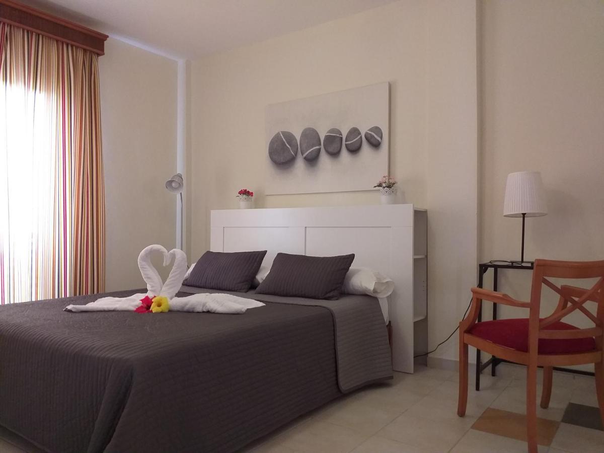 Aparthotel El Cerrito Playa Cancajos.- BreNa Baja  Extérieur photo