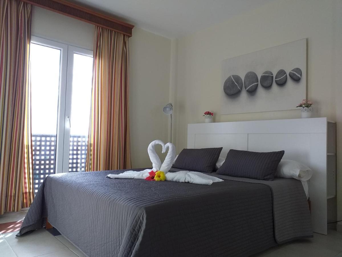 Aparthotel El Cerrito Playa Cancajos.- BreNa Baja  Extérieur photo