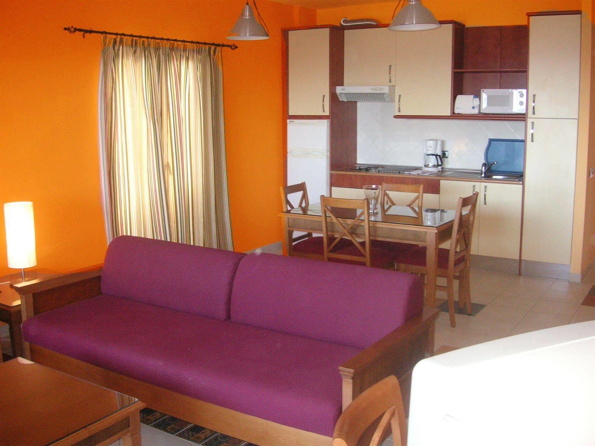Aparthotel El Cerrito Playa Cancajos.- BreNa Baja  Extérieur photo